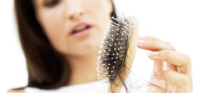 ده علت مهم ریزش موی خانمها